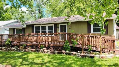 1404 Maple Street, Pleasanton, KS 66075
