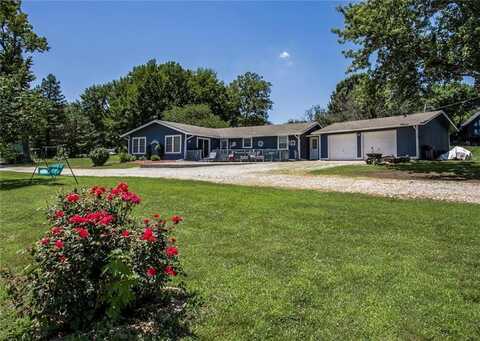 2380 Neill Parkway, Vassar, KS 66543