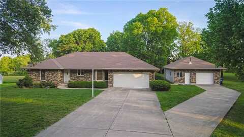 607 SUNSET Drive, Smithville, MO 64089