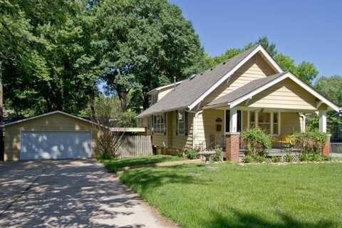 5104 Belinder Avenue, Westwood, KS 66205