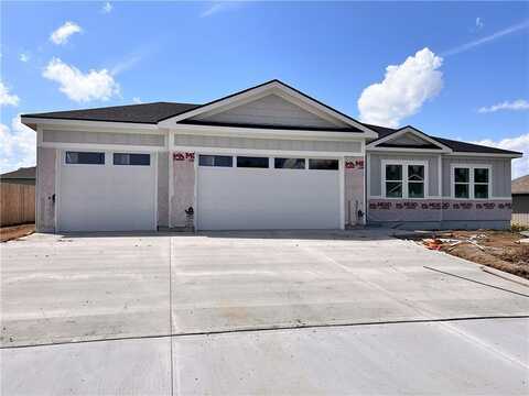 716 W Solomon Drive, Lees Summit, MO 64086