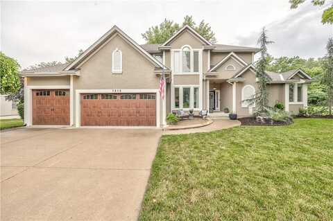 1212 SW Surrey Trace Street, Lees Summit, MO 64081
