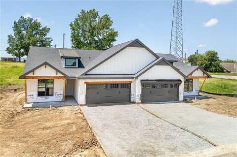 1400 Country Court, Saint Joseph, MO 64506