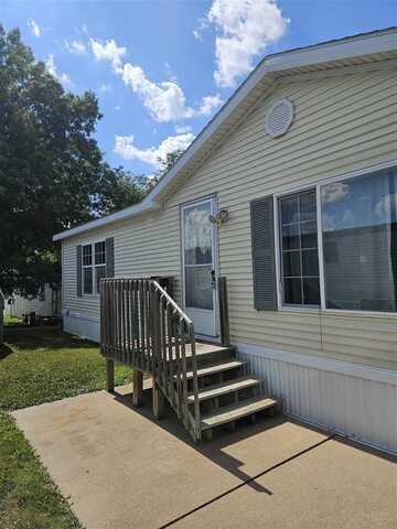 369 Saint Olaf St SW, CedarRapids, IA 52404