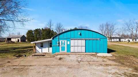 301 S Mechanic St, Brighton, IA 52540