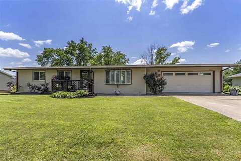 127 Orchard Lane, ColumbusJunction, IA 52738