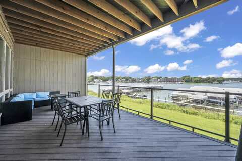 570 Linden Drive 203, Arnolds Park, IA 51331