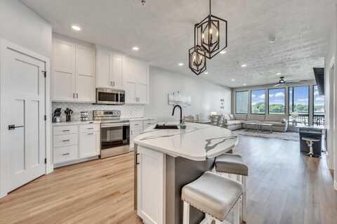 570 Linden Drive 203, Arnolds Park, IA 51331