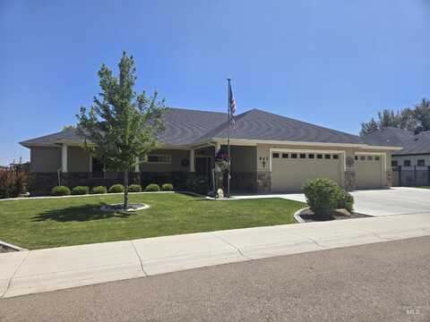 862 Brookwood Dr., Fruitland, ID 83619