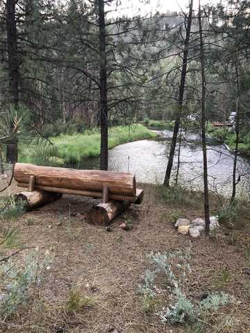 821 N Middlefork Road, Garden Valley, ID 83622