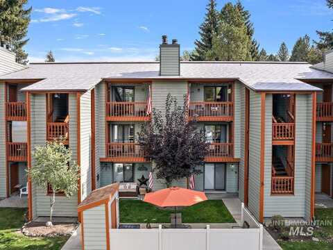 601 Hemlock St., McCall, ID 83638
