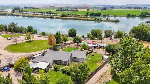 27499 Pioneer Ln, Parma, ID 83660