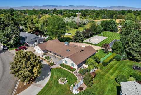 4500 S Riva Ridge Way, Boise, ID 83709