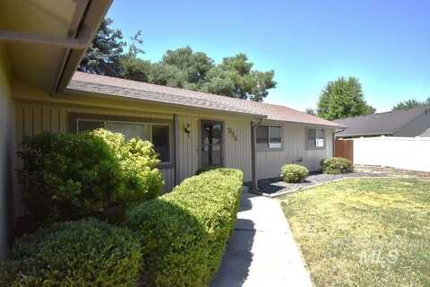 215 E Mango Dr, Eagle, ID 83616