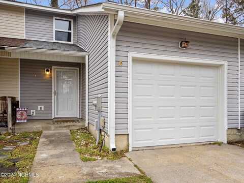 4 S Onsville Place, Jacksonville, NC 28546