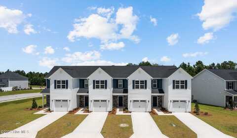 207 Verrazzano Lane, Jacksonville, NC 28546