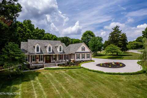 1225 Mountain View Rd, Lenoir City, TN 37771