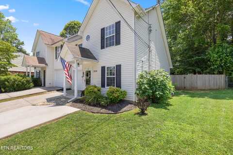7518 NW Chatham Circle, Knoxville, TN 37909