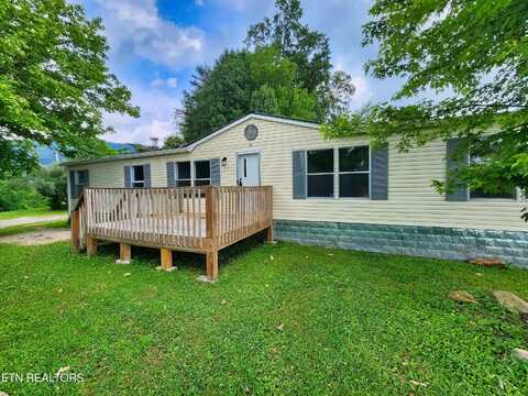 106 Delap Lane, La Follette, TN 37766