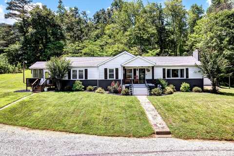 224 W Millers Cove Rd, Walland, TN 37886