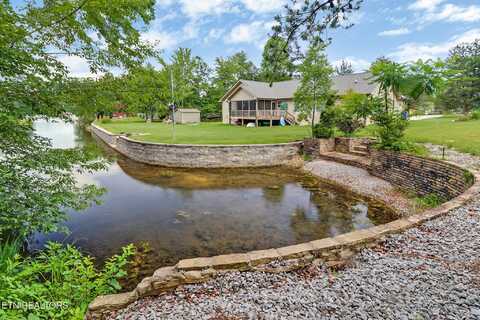 9435 Cherokee Tr, Crossville, TN 38572