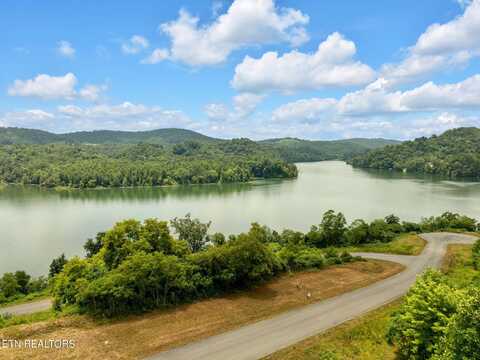 Lot 32 Windward Blvd, New Tazewell, TN 37825