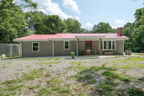 2330 Hilham Hwy, Livingston, TN 38570