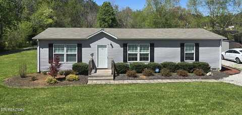 795 Hawkins Rd, Sweetwater, TN 37874