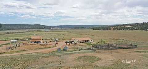 7395 N Johnson Canyon Rd, Kanab, UT 84741