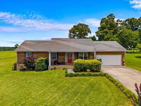 923 Red Oak Lane, Dandridge, TN 37725