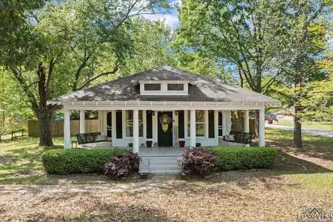 207 W Cedar, Hallsville, TX 75650