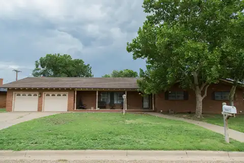 904 Itasca Street, Plainview, TX 79072
