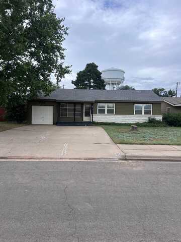 2218 37th Street, Lubbock, TX 79412