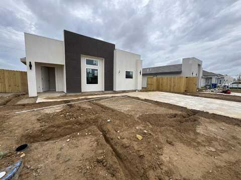 1619 Tutor Dr., Laredo, TX 78046