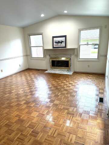 1136 Turkey Foot Road, Lexington, KY 40502