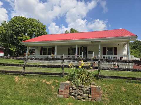 590 Webb Road, Irvine, KY 40336