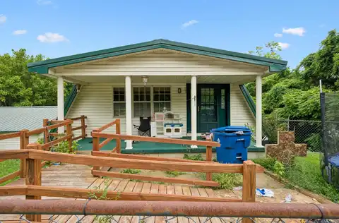 92 East Antioch Avenue, Burnside, KY 42519
