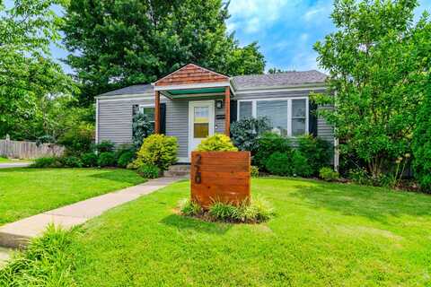 220 Hillcrest Avenue, Lexington, KY 40505