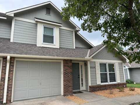 2226 Breckenridge Drive, Lawrence, KS 66047