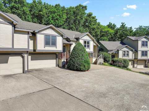 1424 Applegate Court, Lawrence, KS 66049