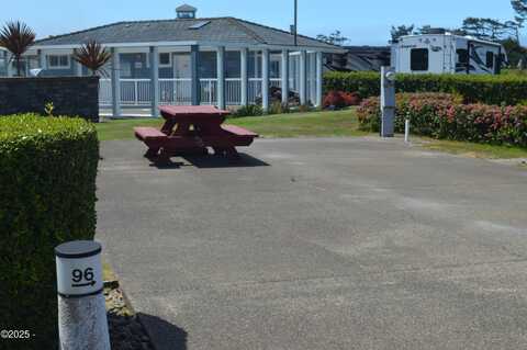 6225 N Coast Hwy lot: 96, Newport, OR 97365