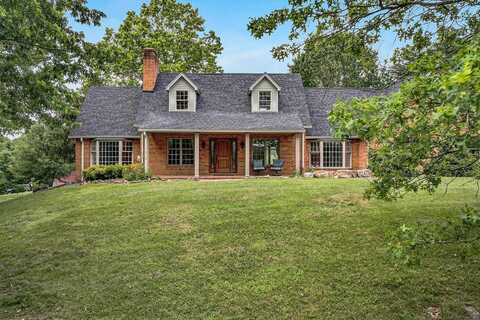 5197 Mountain Pass RD, Troutville, VA 24175