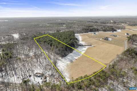 20 HOLLANDS RD, Palmyra, VA 22963