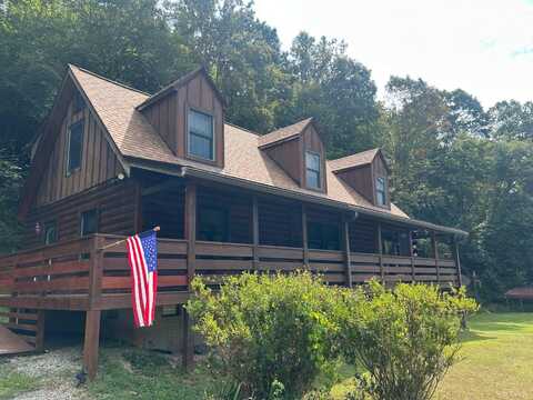 2070 Woodson Rd, Roseland, VA 22967
