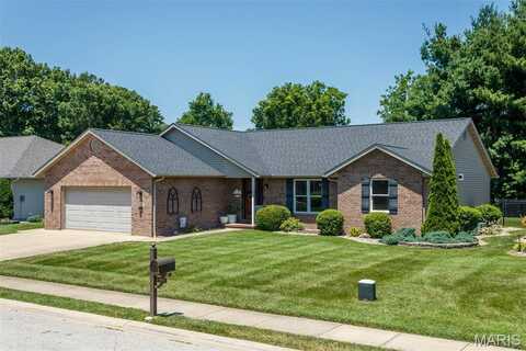 105 N Porte Drive, Highland, IL 62249