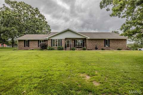 29300 Orchard Drive, Lebanon, MO 65536