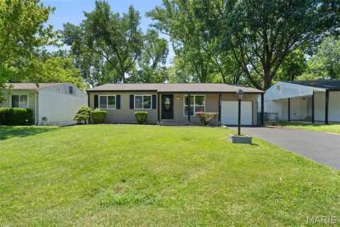 11982 Brookmont Drive, Maryland Heights, MO 63043