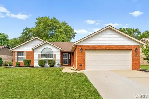 1708 SPRUCE HILL Drive, Belleville, IL 62221