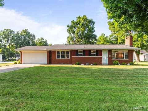 911 South Street, New Athens, IL 62264