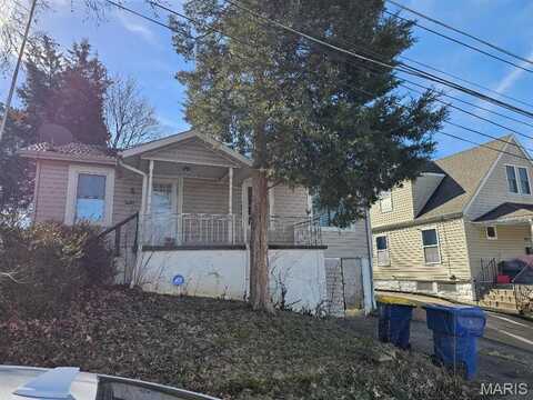 9422 Chester Avenue, Saint Louis, MO 63114